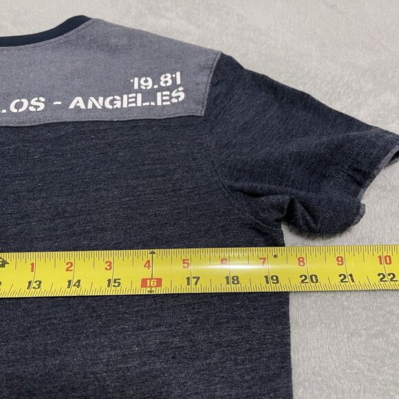 Guess Jeans Shirt Mens Medium Blue Denim V-Neck Cotton Pocket Los Angeles 1981 - Picture 8 of 8